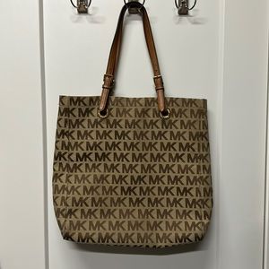 Michael Kors - authentic bag